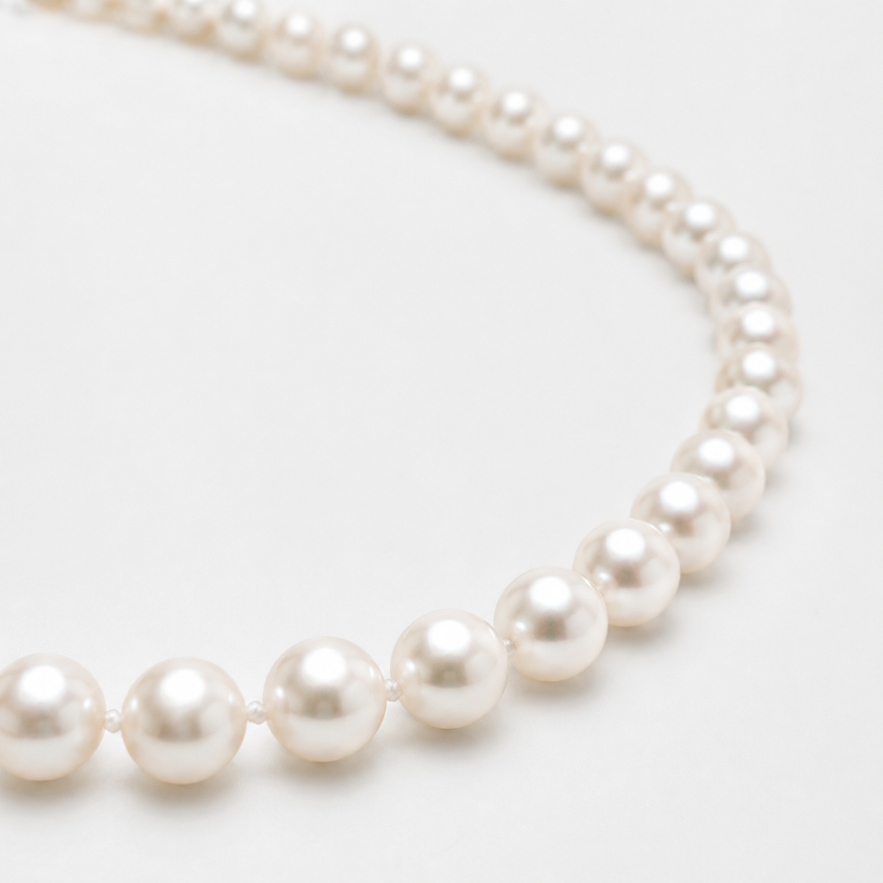 Mélusine Signature Pearl Necklace